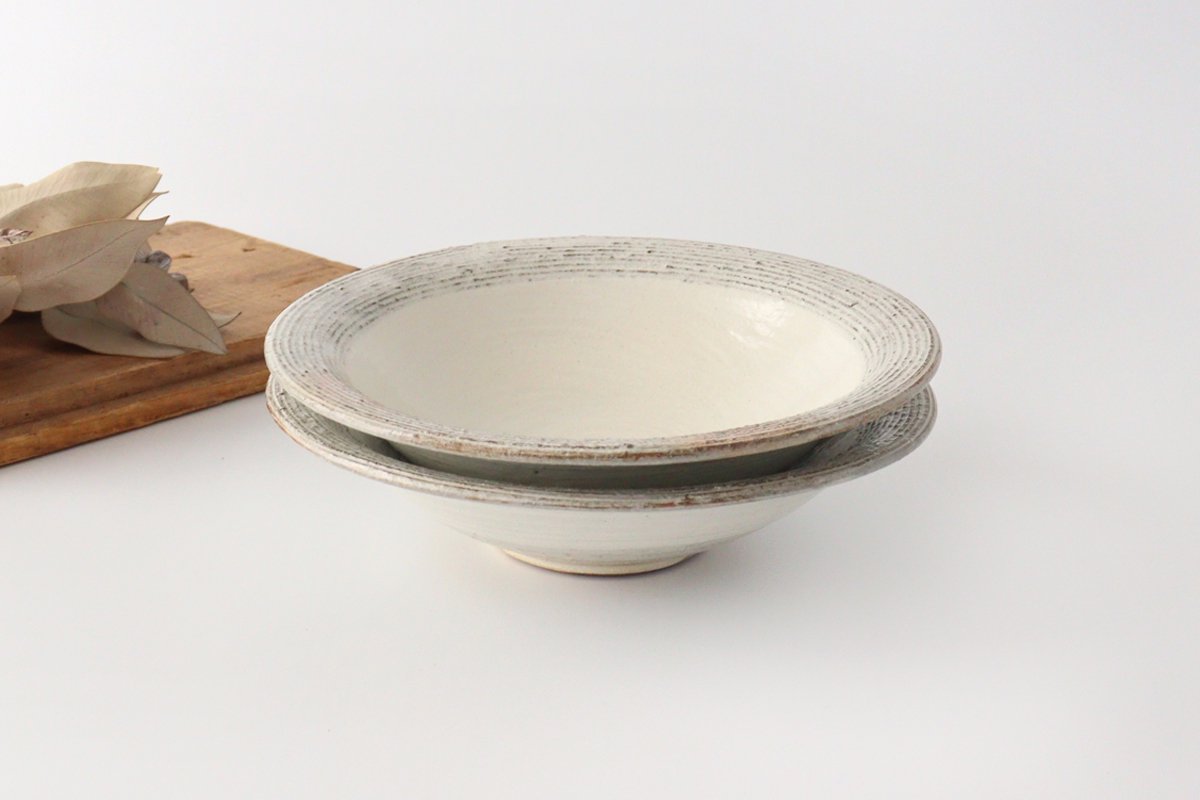 Furutani Seitosho Shallow Bowl Horizontal Stripes 21cm/8.3in | Serving Bowl-Detail6