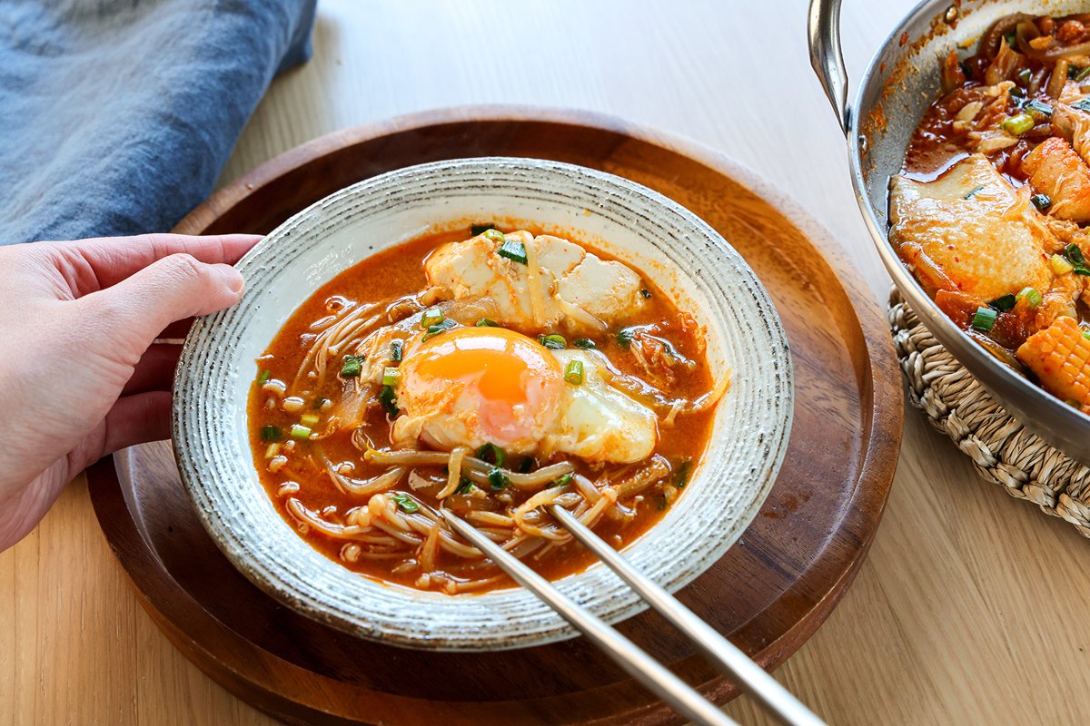 Furutani Seitosho Shallow Bowl Horizontal Stripes 18cm/7.1in | Serving Bowl-TOP