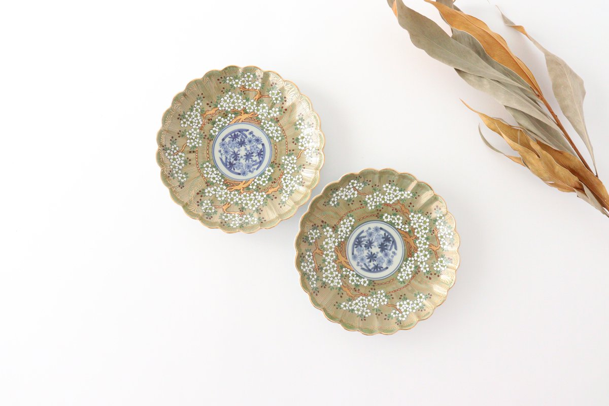 Rinkurou Kiln Round Plate Old Imari Sakura Tree Pattern 15cm/5.9in | Hasami Ware