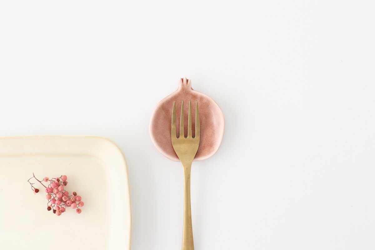 POTPURRI Sauce Plate Pomegranate Red