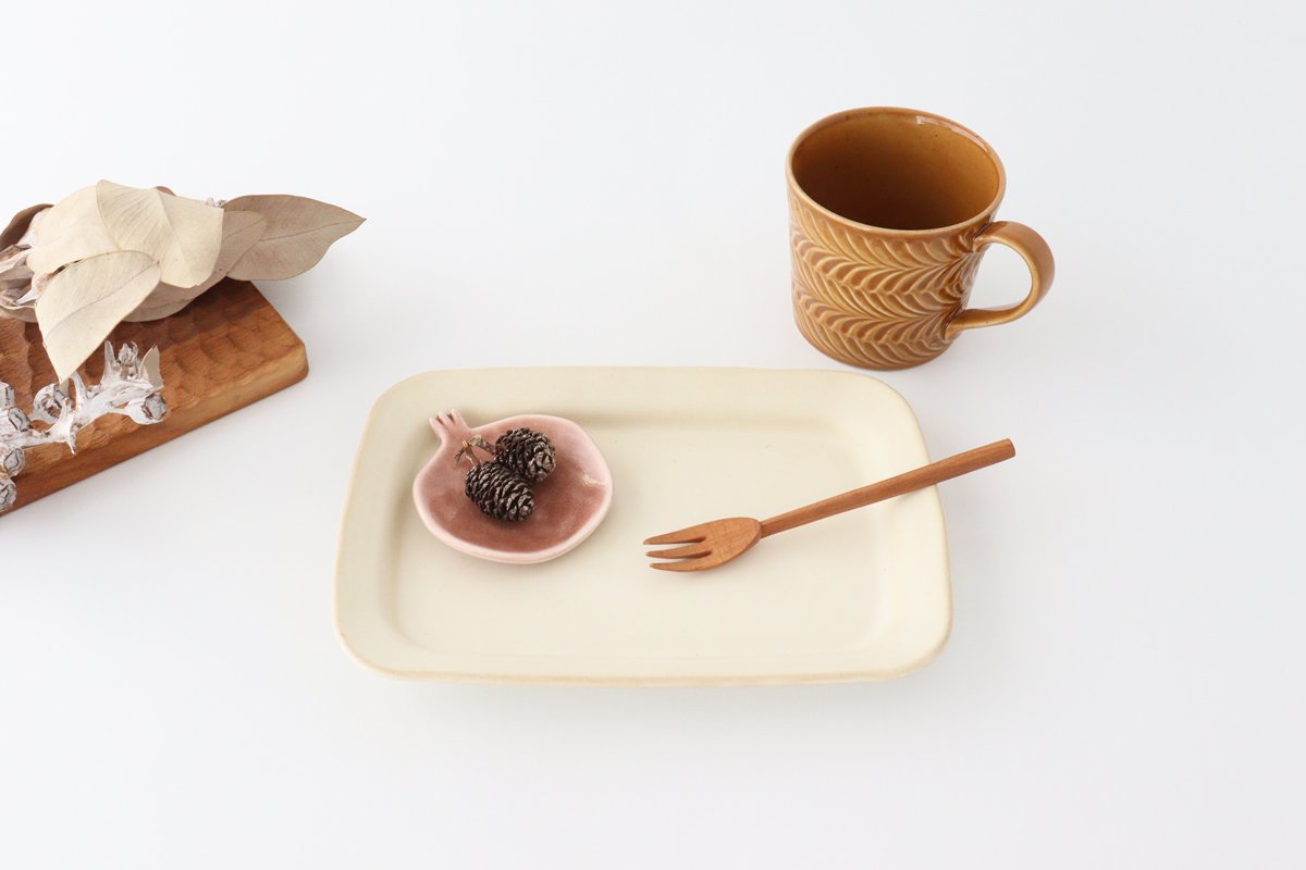 POTPURRI Sauce Plate Pomegranate Red