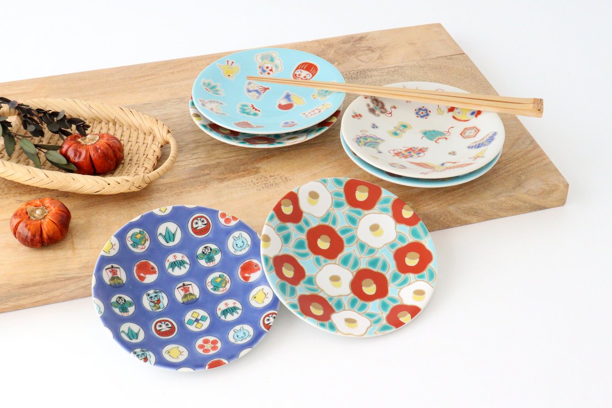 Seikou Kiln Lucky Small Plate Camellia|Kutani Ware