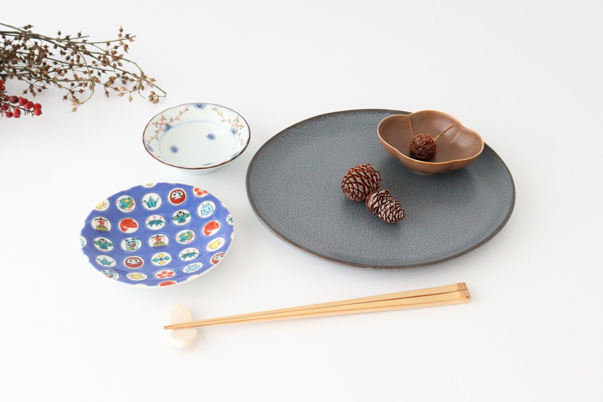 Seikou Kiln Lucky Small Plate Round Crest Pattern|Kutani Ware