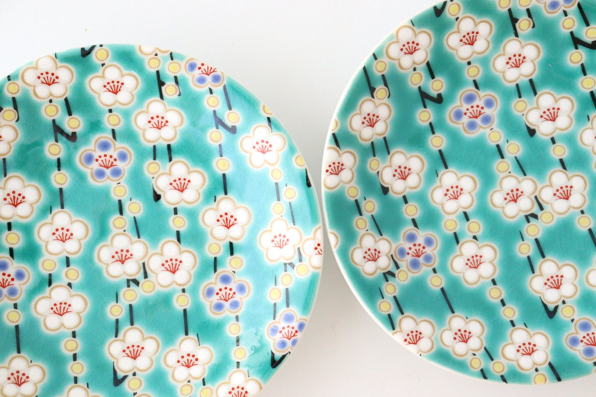 Seikou Kiln Lucky Small Plate Plum|Kutani Ware