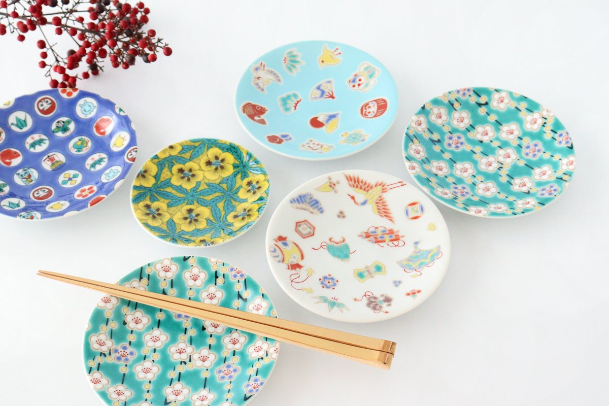 Seikou Kiln Lucky Small Plate Sumo|Kutani Ware