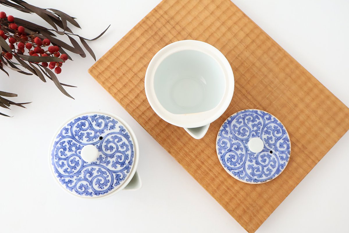 Japanese Teapot Hohin Chrysanthemum Arabesque | Kyusu Arita Ware