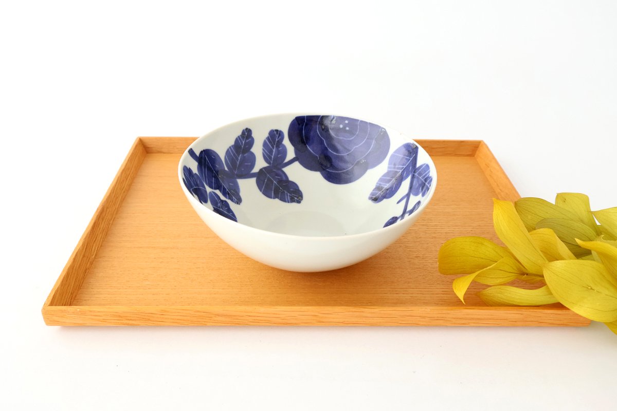 Fururu Rounbd Bowl Blue Flower | Serving Bowl Hasami Ware