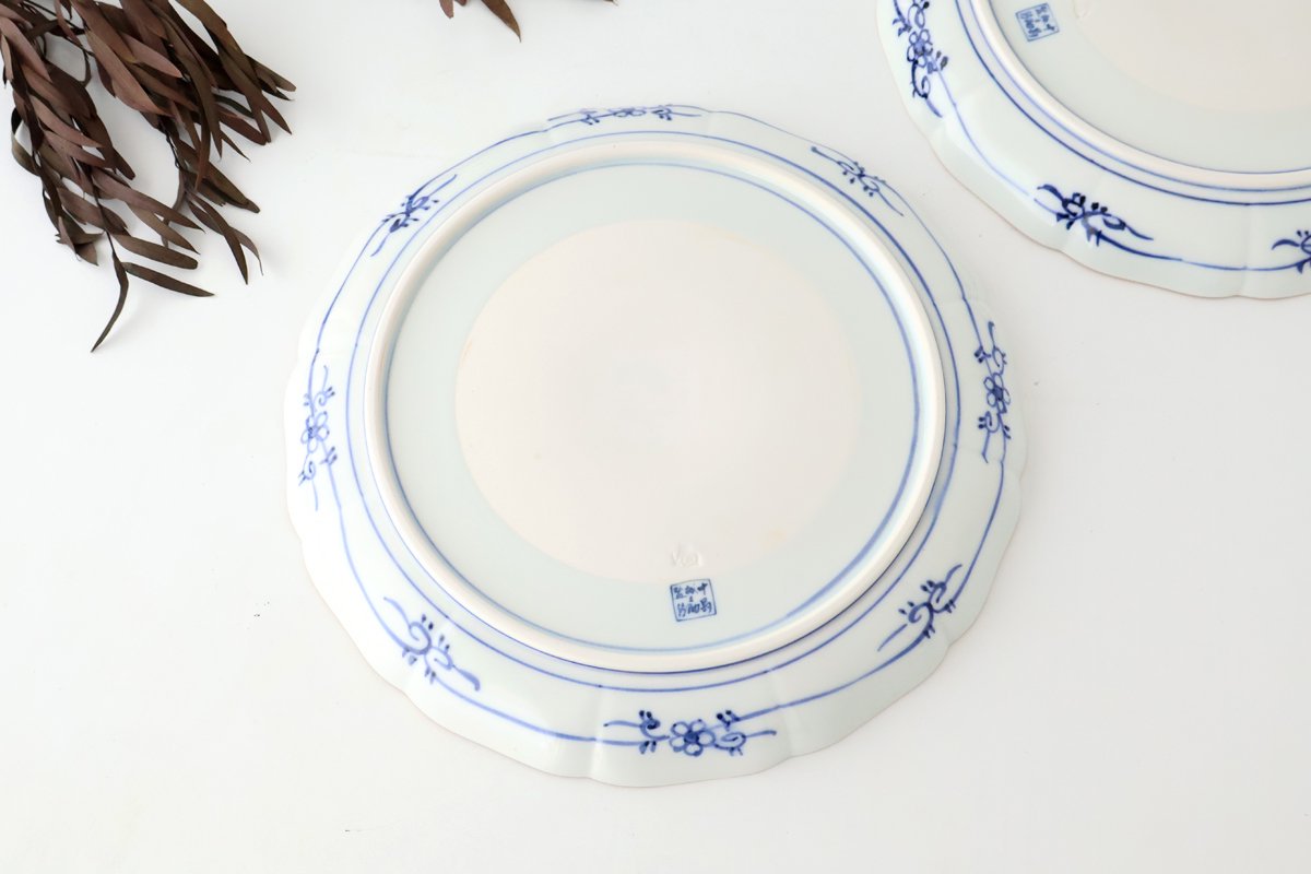 Flower-shaped Plate Arabesque and Cloud 27cm/10.6in | Arita Ware
