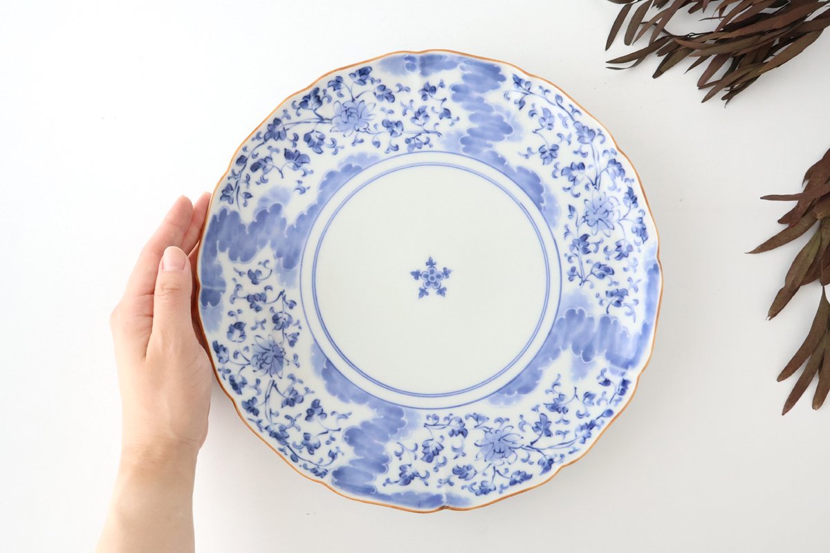 Flower-shaped Plate Arabesque and Cloud 27cm/10.6in | Arita Ware