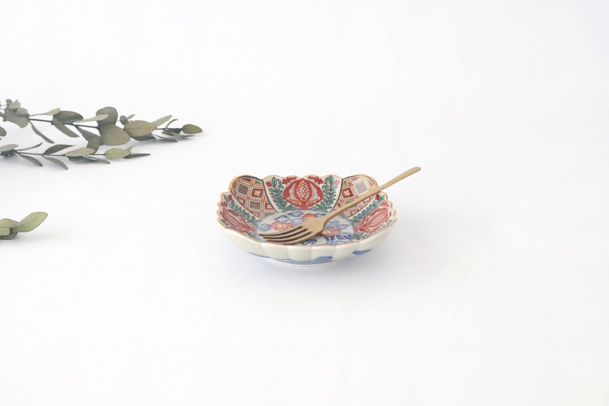Rinkurou Kiln Chrysanthemum-shaped Small Plate Square Pattern | Hasami Ware