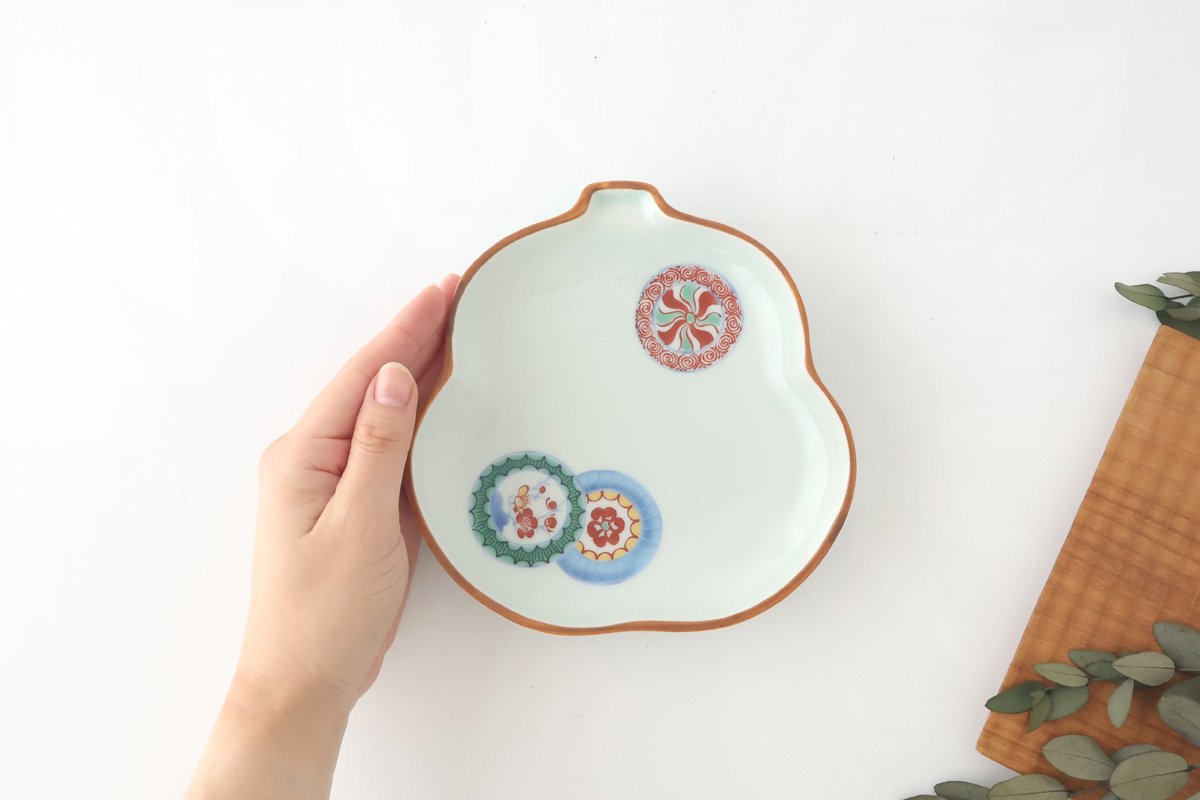Rinkurou Kiln Gourd-shaped Plate Arabesque Round Pattern | Hasami Ware