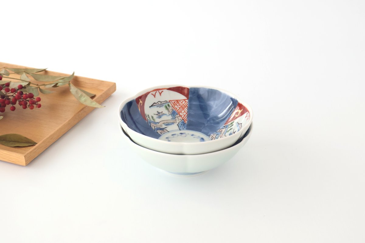 Flower-shaped Bowl Landscape Shochikubai Pattern|Serving Bowl Arita Ware