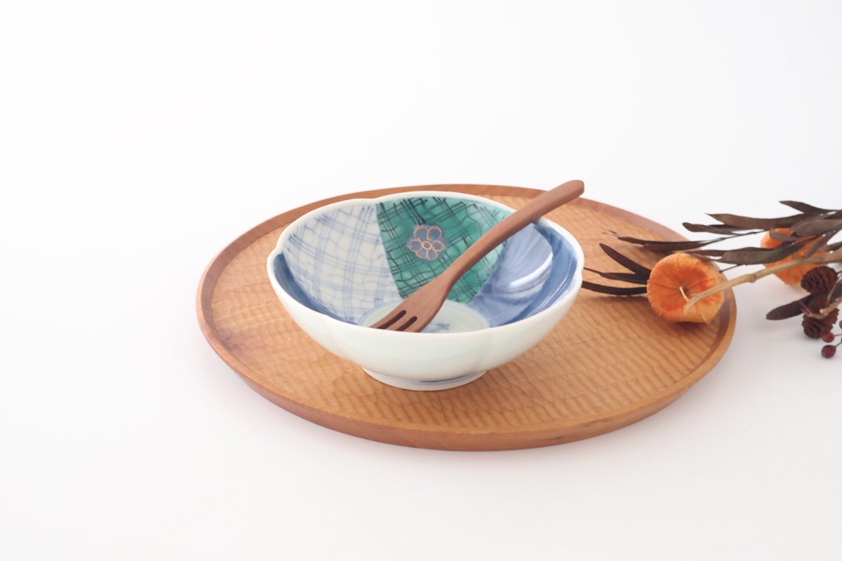 Flower-shaped Bowl Blue and Green|Serving Bowl Arita Ware