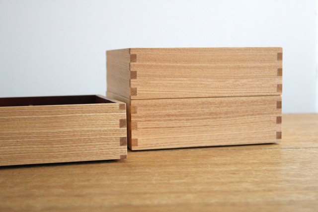 Matsuya Lacquerware Store Three-tiered Jyubako Bento Box Inner Vermilion 18cm/7.1in Unpainted Ash
