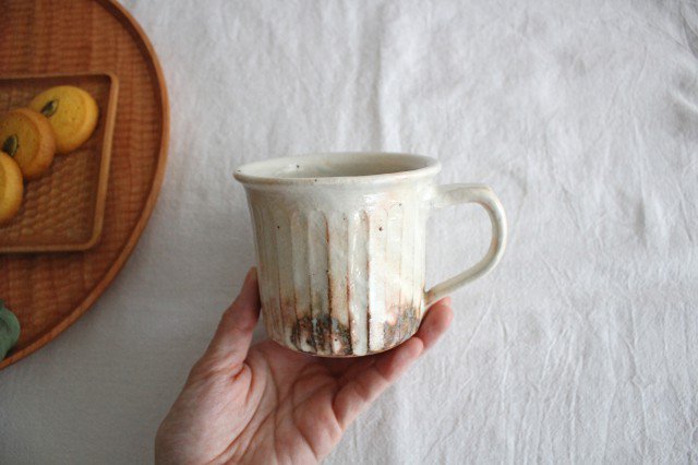 Furutani Seitosho Mug Iron Glaze-Detail5