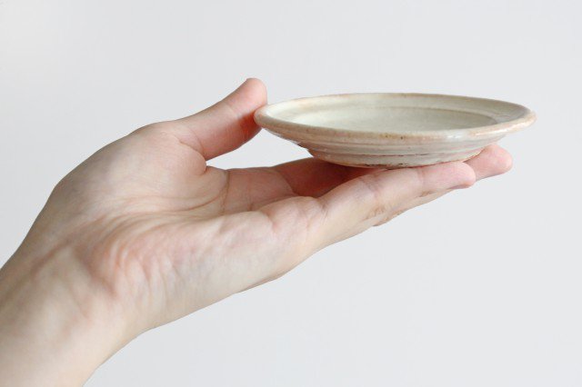 Furutani Seitosho Round Sauce Plate White-Detail2