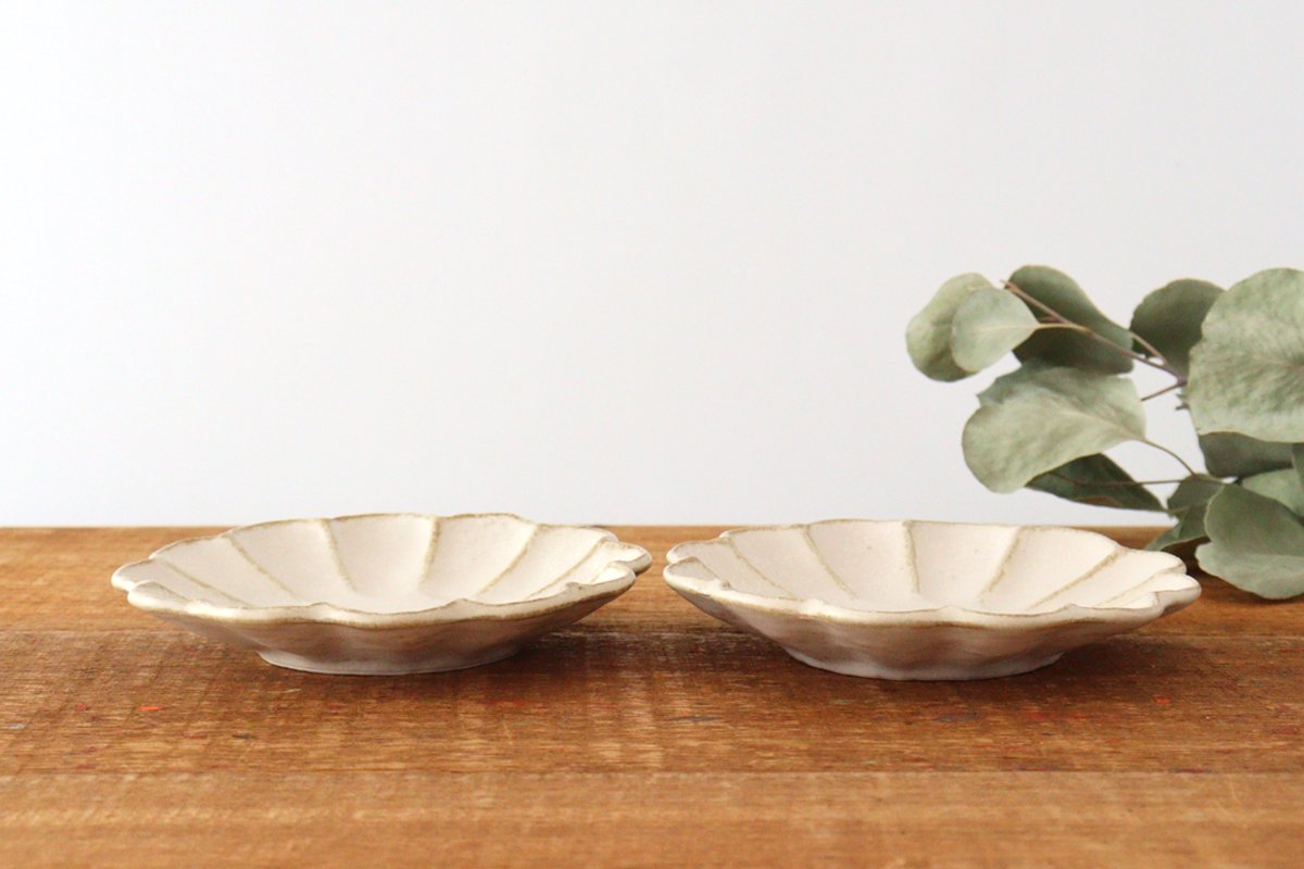 Chrysanthemum-shaped Small Plate White 12cm/4.7in | Mino Ware