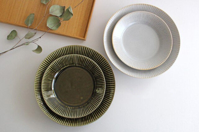Koyo Kiln Round Deep Plate Shinogi Olive 16.5cm/6.5in | Arita Ware-Detail10