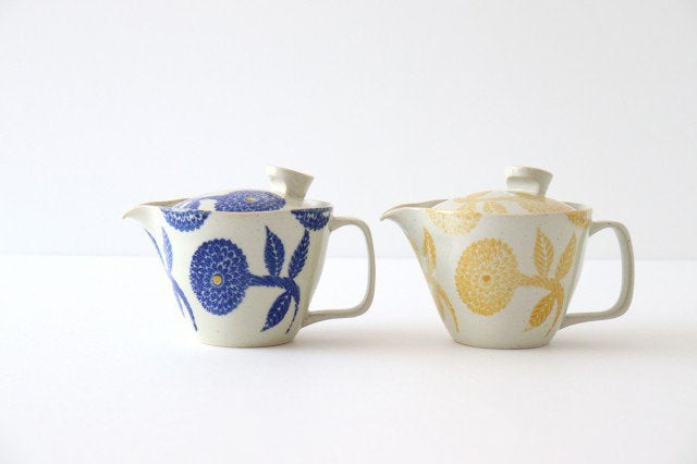 Japanese Teapot with Yellow Dahlia | Kyusu Hasami Ware
