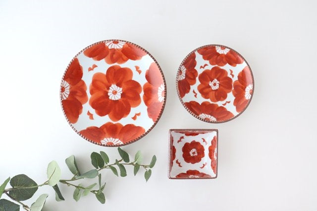 Round Plate Red Sophia Medium | Arita Ware-Detail14