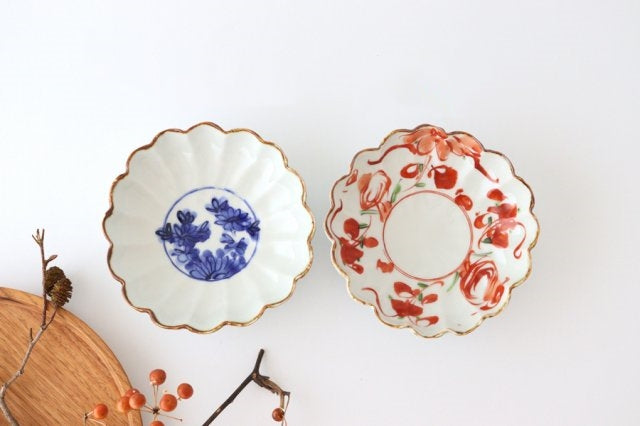 Flower-shaped Small Bowl Red-painting | Kobachi Hasami Ware