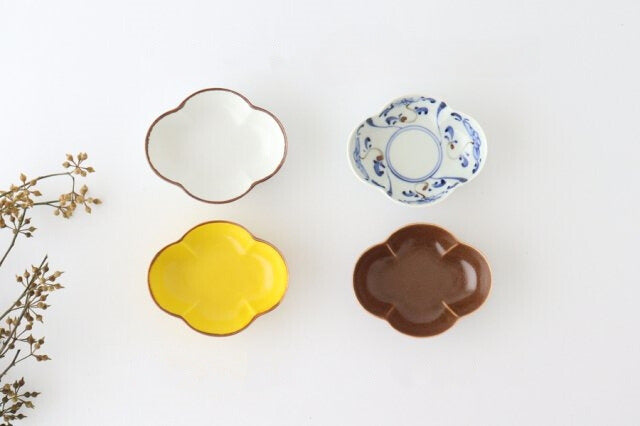 Koyo Kiln Small Oval Bowl Blue Flowers | Kobachi Arita Ware