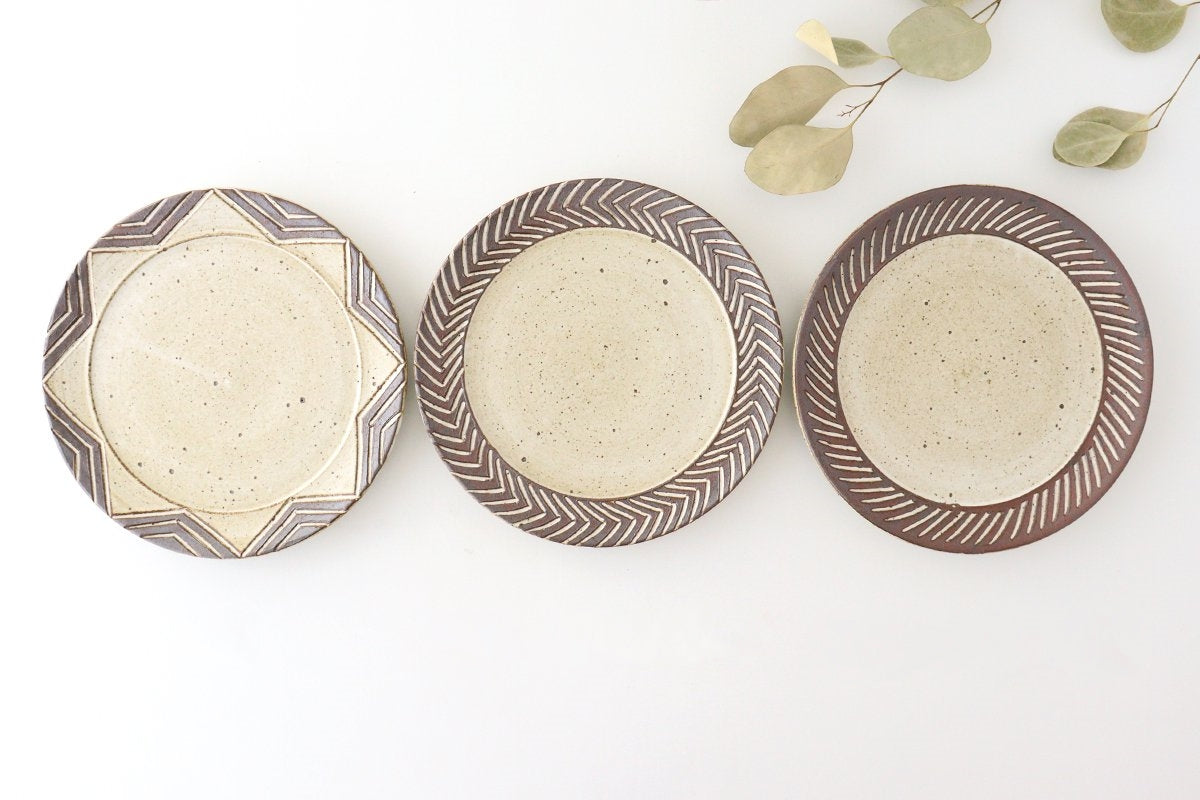 tomaru Plate Rosemary 21cm/8.3in | Shigaraki Ware