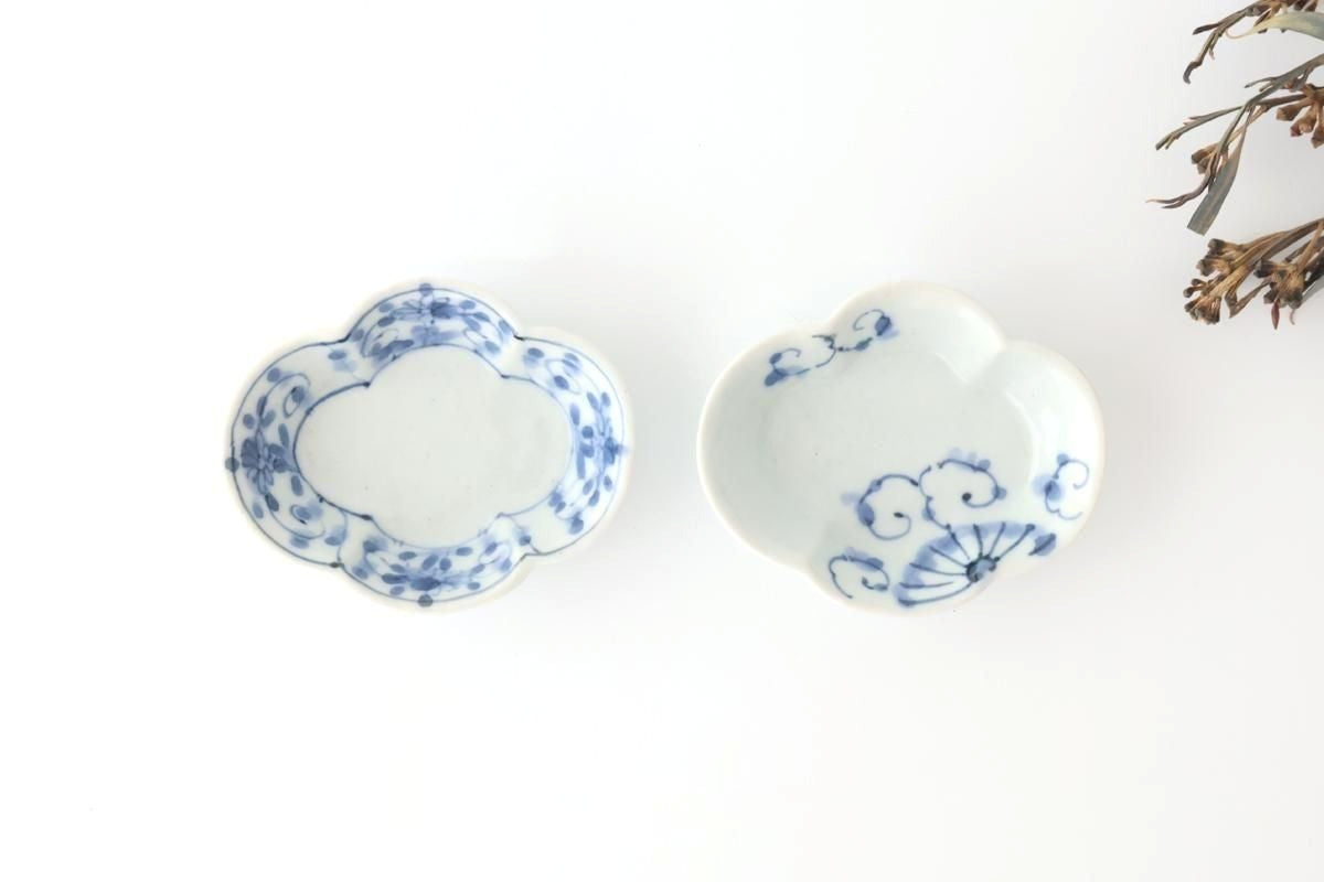 Small Plate Peony and Arabesque | Sauce Plate Arita Ware