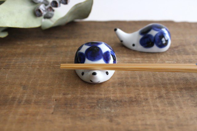 Hedgehog Chopstick Rest Bubbbles | Hashioki Hasami Ware