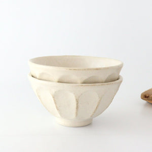 Small bowl porcelain chrysanthemum Mino ware