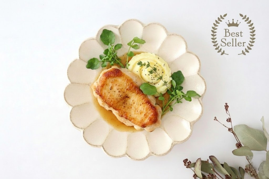 Chrysanthemum Shape Plate White 24cm/9.6in | Mino Ware