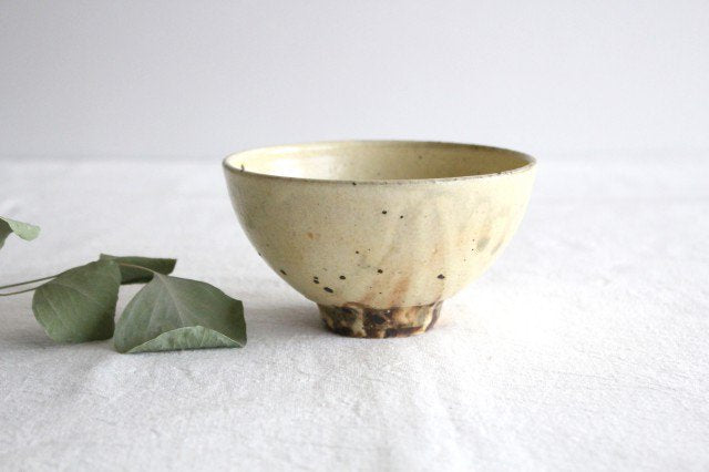 Furutani Seitosho Rice Bowl Ivory | Shigaraki Ware