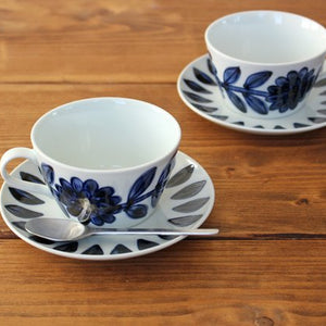 15cm plate navy porcelain daisy Hasami ware