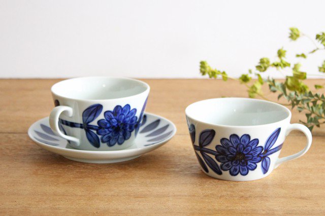 Mug Navy Porcelain Daisy Hasamiyaki