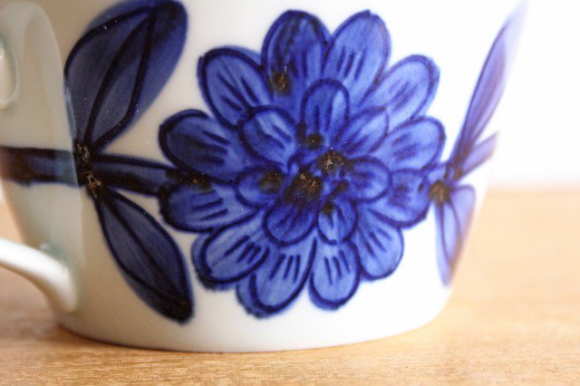 Mug Navy Porcelain Daisy Hasamiyaki