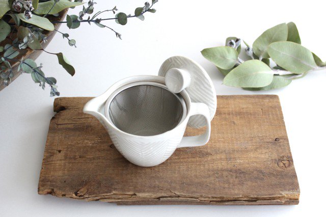 ORIME Japanese Teapot Herringbone White Small | Kyusu Hasami Ware