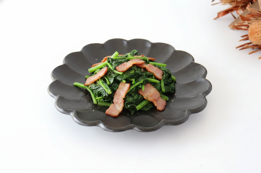 Chrysanthemum Shape Plate Black  24cm/9.4in | Mino Ware