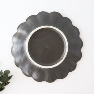 Chrysanthemum Shape Plate Black  24cm/9.4in | Mino Ware