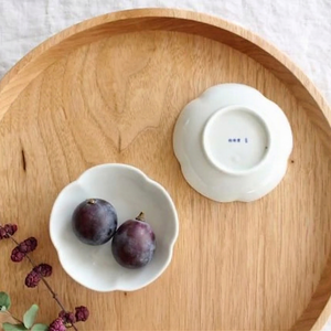 Azumaya Sauce Plate Plum