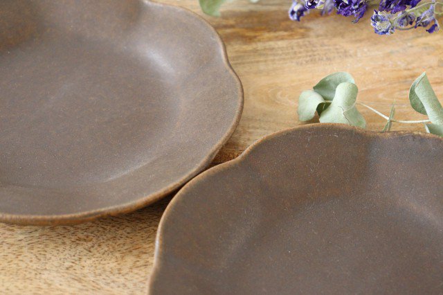 Furutani Seitosho Flowershaped Plate Brown Small