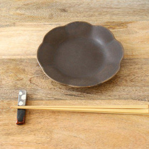 Furutani Seitosho Flowershaped Plate Brown Small