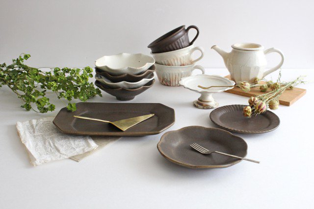 Furutani Seitosho Soup Bowl with Ears Vertical Brown Lines