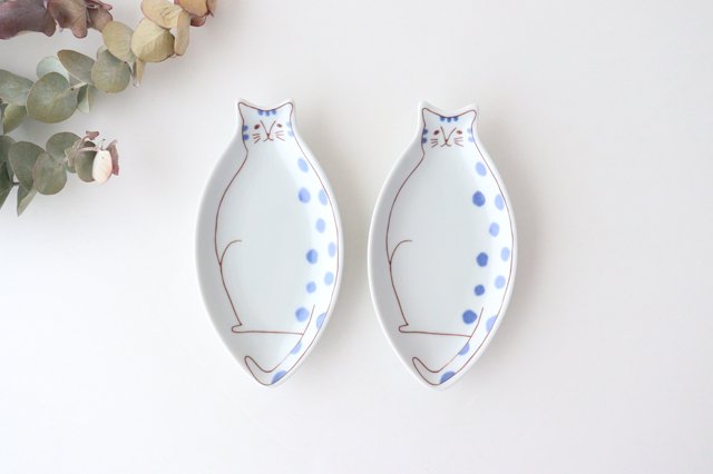 Kitten plate blue porcelain Harektani Kutani ware