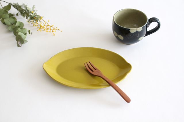 Lemon plate pottery sen Hasami ware