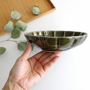 Chrysanthemum flat pot Olive Porcelain Koyo Kiln Arita Ware