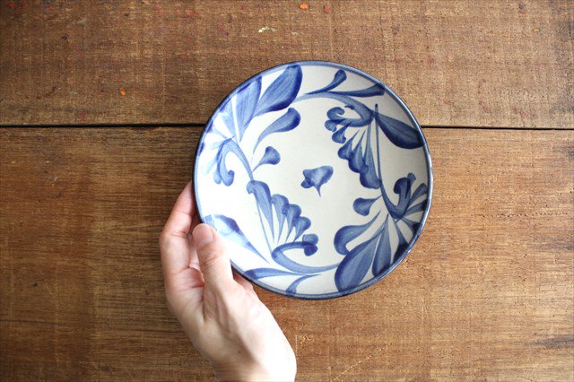 Toshin Kiln Round Plate Blue Arabesque 15cm/5.9in | Tsuboya Ware Yachimun