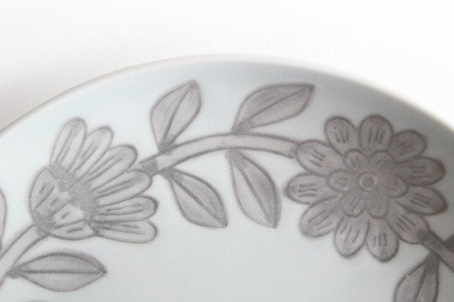 18cm plate gray porcelain daisy Hasami ware