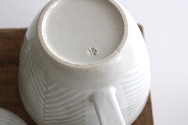 ORIME Japanese Teapot Herringbone White Large | Kyusu Hasami Ware