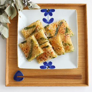 Square Plate Hand  Blue Flower 21cm/8.3in  | Sushi Plate Hasami Ware