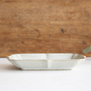 Deco long square plate S straw white pottery Hasami ware